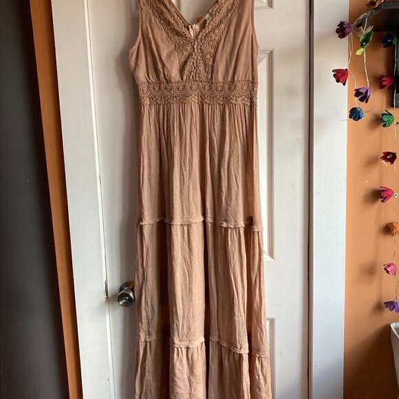 REBELLION  AGAIN  RUFFLeD LONG BOHO LACE MAXI DRESS SIZE SMALL- BEIGE - Picture 1 of 12